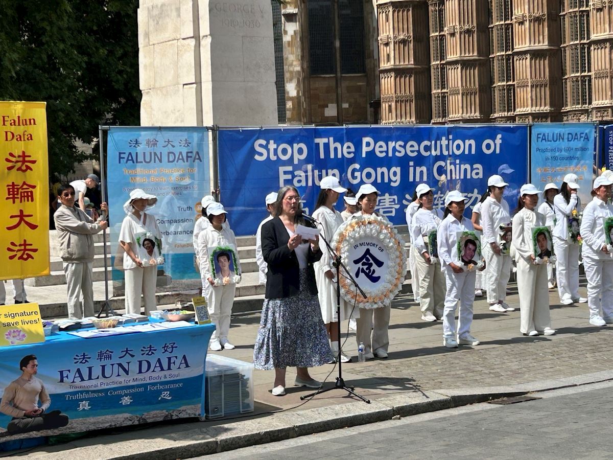反迫害27年　法轮功学员伦敦游行集会